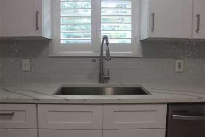 25723 Glen Loch Drive, Spring, TX 77380 - Photo 13