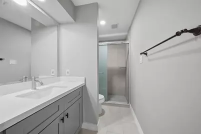 9261 Westwood Village Drive #51, Houston, TX 77036 - Photo 29