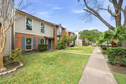 9261 Westwood Village Drive #51, Houston, TX 77036 - Photo 3