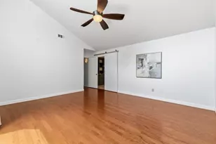 17 Greenridge Forest Dr, The Woodlands, TX 77381 - Photo 27