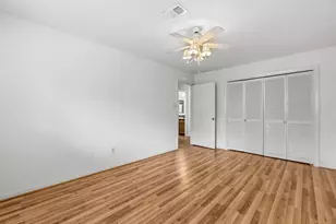 17 Greenridge Forest Dr, The Woodlands, TX 77381 - Photo 33