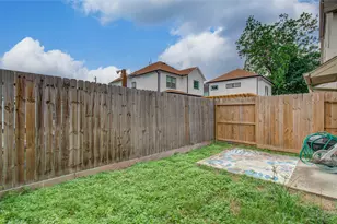 1718 Redwing Ridge Dr, Houston, TX 77009 - Photo 29