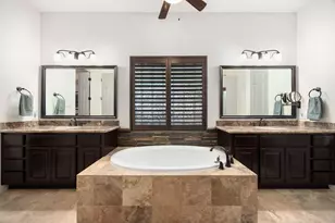 195 Oarwood Pl, The Woodlands, TX 77389 - Photo 15