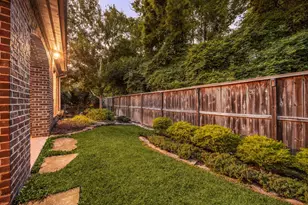 195 Oarwood Pl, The Woodlands, TX 77389 - Photo 25