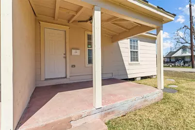 317-319 E B Street, La Porte, TX 77571 - Photo 11