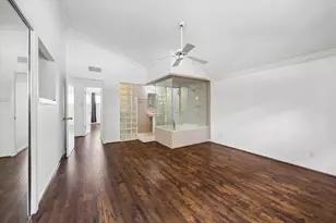 7826 Woodway Dr, Houston, TX 77063 - Photo 13