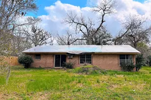 3415 County Rd 361, Brazoria, TX 77422 - Photo 17