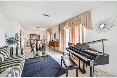 4903 Heatherbloom Drive, Houston, TX 77045 - Photo 3