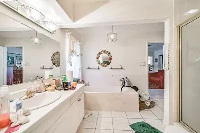 4903 Heatherbloom Drive, Houston, TX 77045 - Photo 21