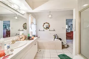 4903 Heatherbloom Dr, Houston, TX 77045 - Photo 21