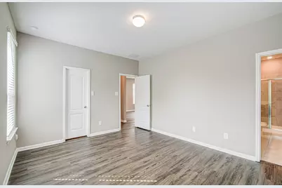 9835 Mills Field Drive, Houston, TX 77070 - Photo 9