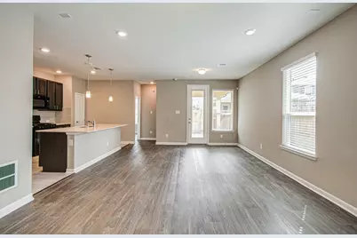 9835 Mills Field Drive, Houston, TX 77070 - Photo 3