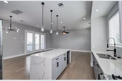 2407 Anita Street #D, Houston, TX 77004 - Photo 5