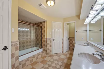 9719 Godstone Lane, Spring, TX 77379 - Photo 11