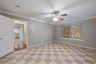9719 Godstone Ln, Spring, TX 77379 - Photo 9