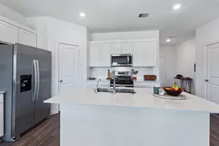 815 Devils Brg St, Conroe, TX 77303 - Photo 5