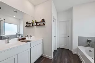 815 Devils Brg St, Conroe, TX 77303 - Photo 13