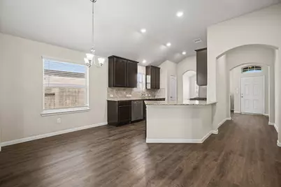 8817 Voyager Drive, Texas City, TX 77591 - Photo 5
