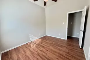 11807 Green Colling Park Dr, Houston, TX 77047 - Photo 25