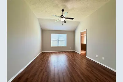 11807 Green Colling Park Drive, Houston, TX 77047 - Photo 15