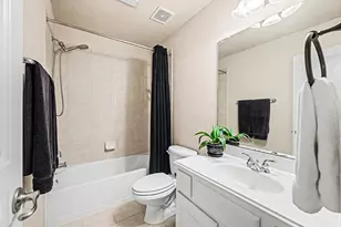 4402 Eden Point Ln, Katy, TX 77494 - Photo 35