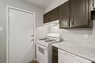 7306 Parker Rd, Houston, TX 77016 - Photo 9