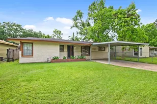 7306 Parker Rd, Houston, TX 77016 - Photo 15