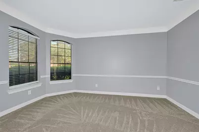 202 Cascade Pines Drive, Houston, TX 77049 - Photo 5