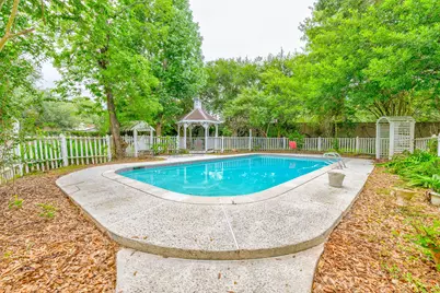 104 Misty Brook Lane, League City, TX 77573 - Photo 1