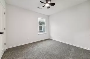 978 Marjorie St, Houston, TX 77088 - Photo 7