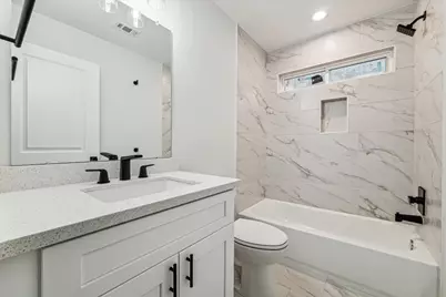 978 Marjorie Street #1, Houston, TX 77088 - Photo 11