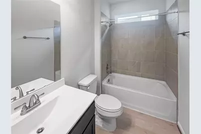 432 Kendall Crest Drive, Alvin, TX 77511 - Photo 5