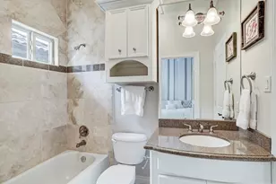 2109 Crocker St, Houston, TX 77006 - Photo 17