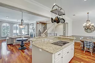 2109 Crocker St, Houston, TX 77006 - Photo 15