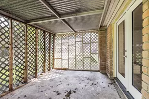 8814 Jason St, Houston, TX 77074 - Photo 13