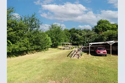 10954 Hay Meadow Lane, Hearne, TX 77859 - Photo 11