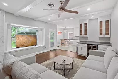 5027 Wigton Drive, Houston, TX 77096 - Photo 9