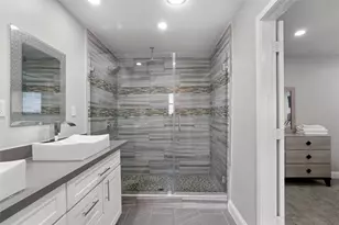 5027 Wigton Dr, Houston, TX 77096 - Photo 23