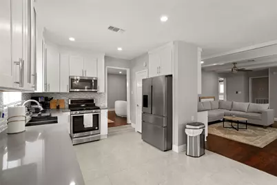 5027 Wigton Drive, Houston, TX 77096 - Photo 13