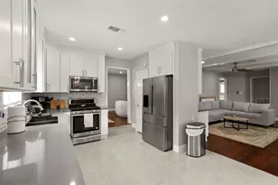 5027 Wigton Dr, Houston, TX 77096 - Photo 13