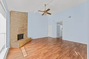 7502 Briar Run Ct, Houston, TX 77489 - Photo 11