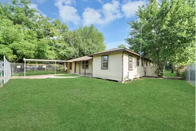 117 E Witcher Lane, Houston, TX 77076 - Photo 3