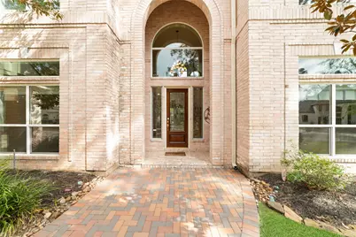 10 E Rock Wing Place, The Woodlands, TX 77381 - Photo 5