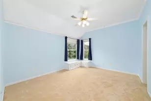 10 E Rock Wing Pl, The Woodlands, TX 77381 - Photo 39