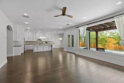 2518 Southgate Boulevard, Houston, TX 77030 - Photo 9