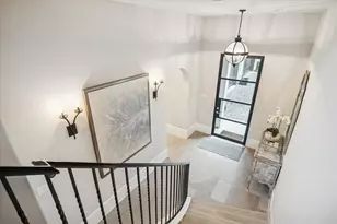 2411 Rosamond St, Houston, TX 77098 - Photo 5