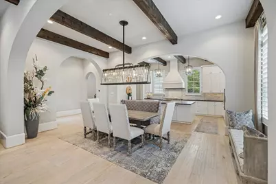 2411 Rosamond Street #A, Houston, TX 77098 - Photo 11