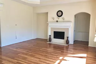 13113 Sunset Cliff Ct, Sugar Land, TX 77478 - Photo 9