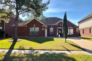 13113 Sunset Cliff Ct, Sugar Land, TX 77478 - Photo 1