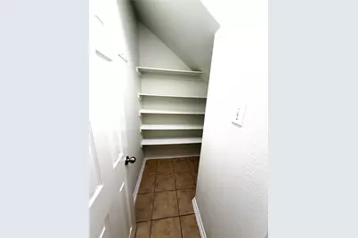 17138 Oakwood Chase Drive, Spring, TX 77379 - Photo 9